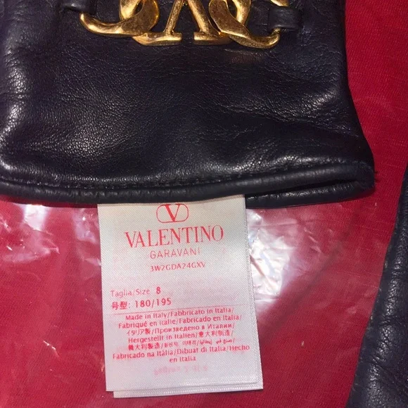 Valentino Garavani Black Leather Gloves with Gold Logo - Picture 3 of 4